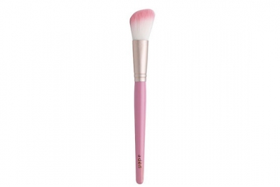 Кисть для румян - Aden Blusher Brush Angled