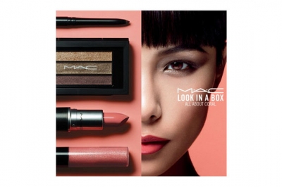 Набор для макияжа - Mac All About Coral