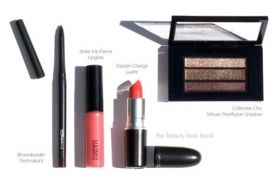 Набор для макияжа - Mac All About Coral