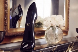 Carolina Herrera Good Girl - Парфюмированная вода (тестер)