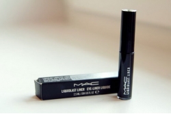 Подводка для глаз - MAC Liquidlast Liner