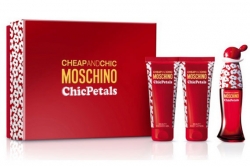 Moschino Cheap And Chic Chic Petals - Набор (edt 50ml + b/l 100ml + s/g 100ml)